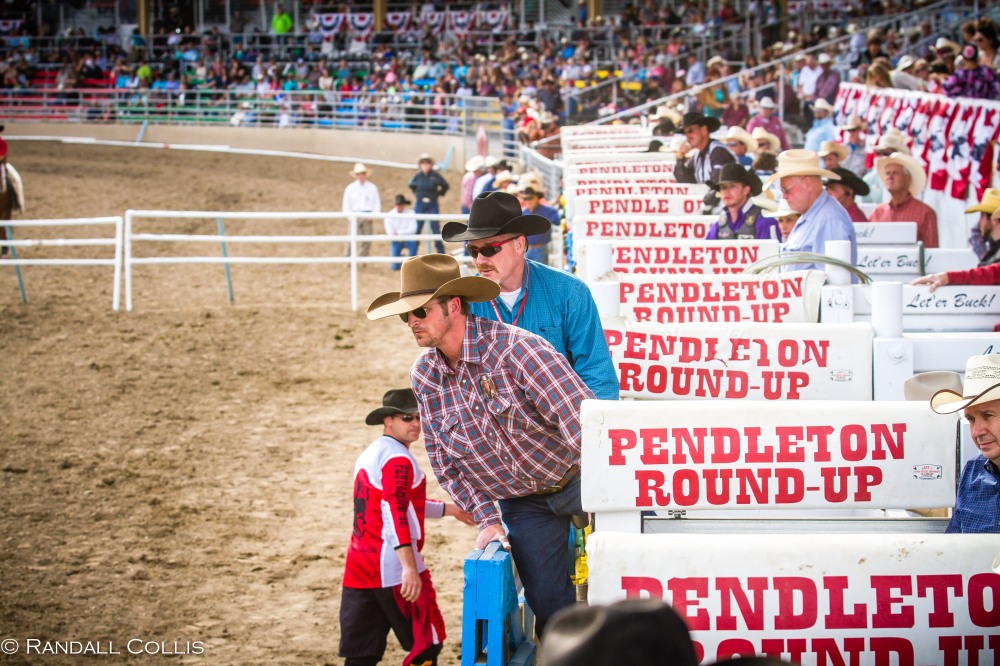 Pendleton Round-Up Let'er Buck - Life of a Cowboy-24