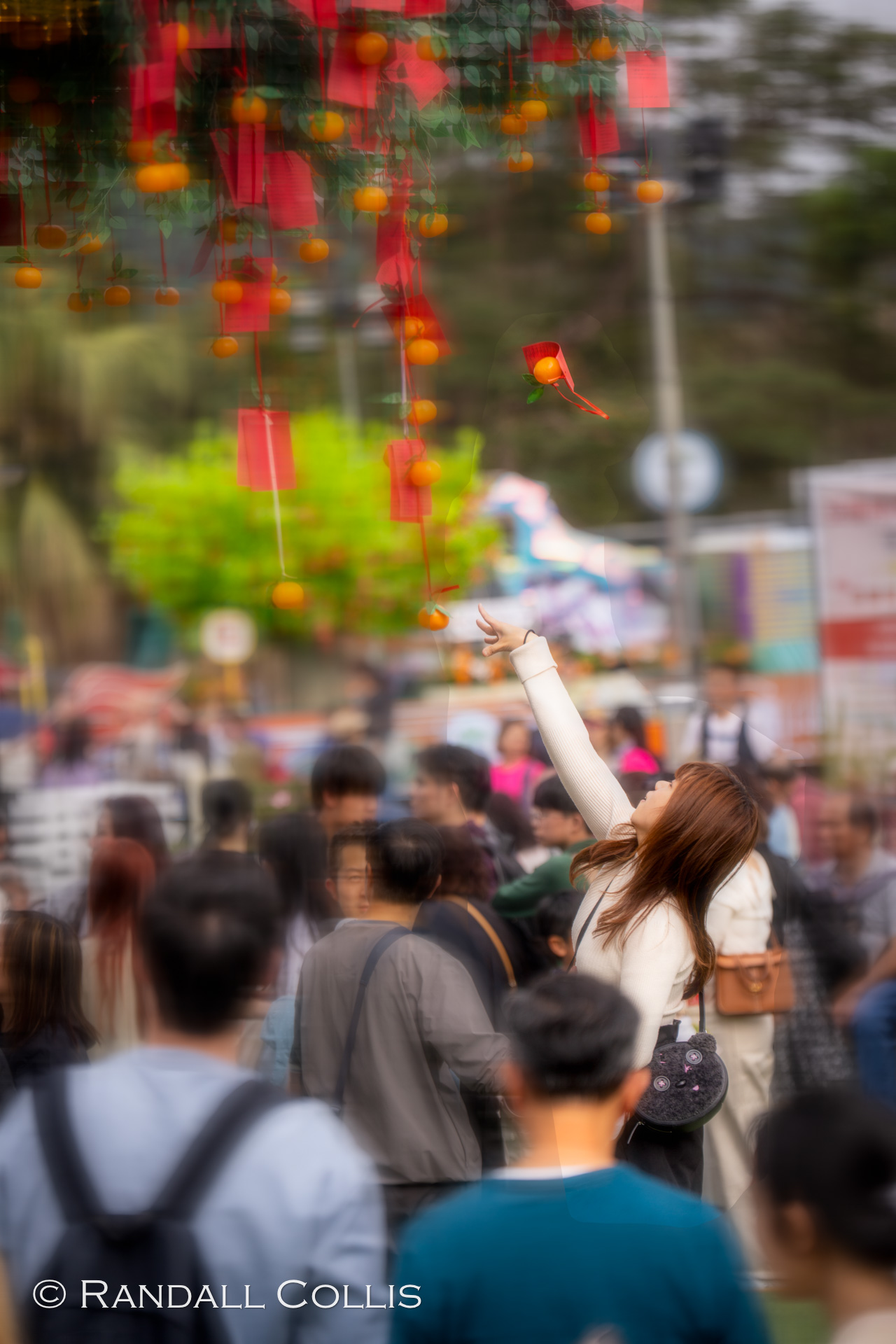 Motion Photos of Throwing the Wish Lam Tsuen Well-wishing festival