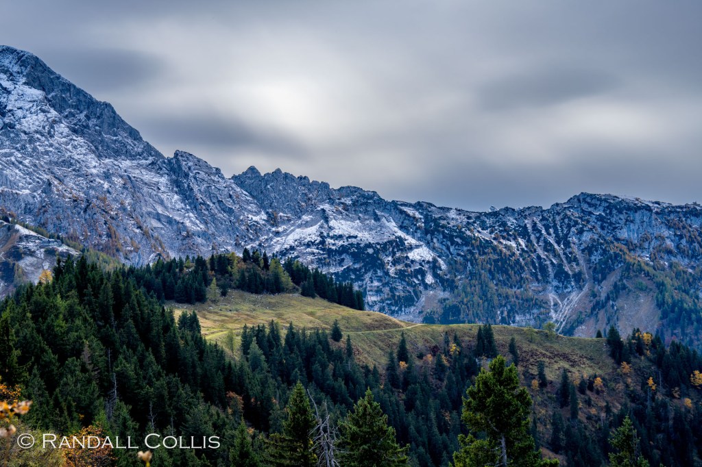 The high ridge, dusted and waiting for winter.